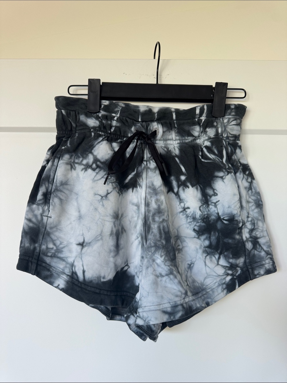 lululemon athletica Black & White Tie-Dye Drawstring Athletic Shorts